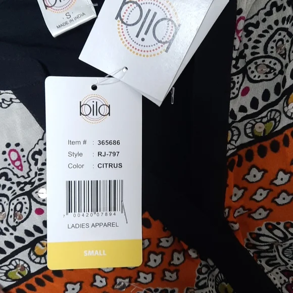 Bila top size small NWT - Picture 6 of 7